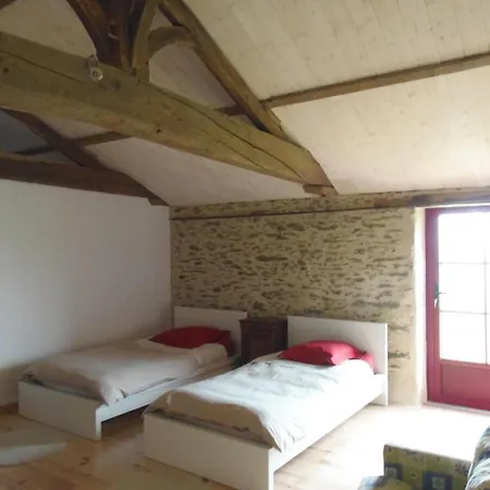 Familial Avec Jardin Privé Et Wifi à - Fr-1-426-458 Falleron