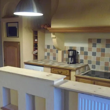 Familial Avec Jardin Privé Et Wifi à - Fr-1-426-458 Casa de Férias