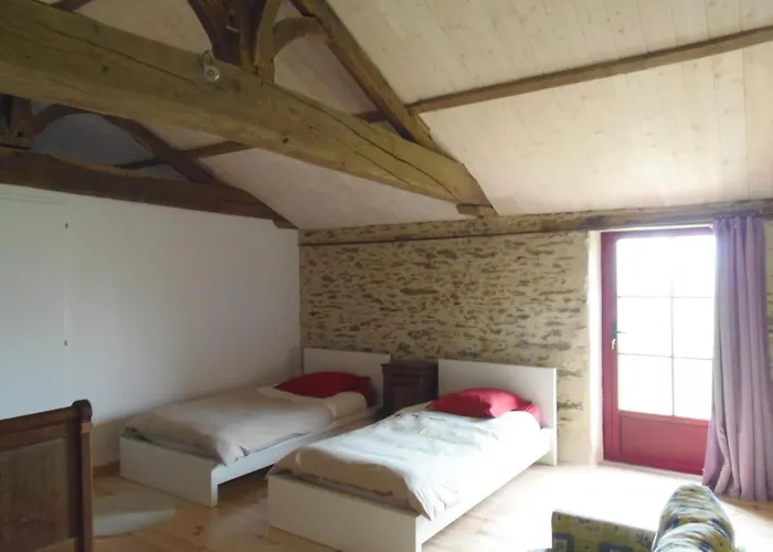 Familial Avec Jardin Privé Et Wifi à - Fr-1-426-458 Falleron